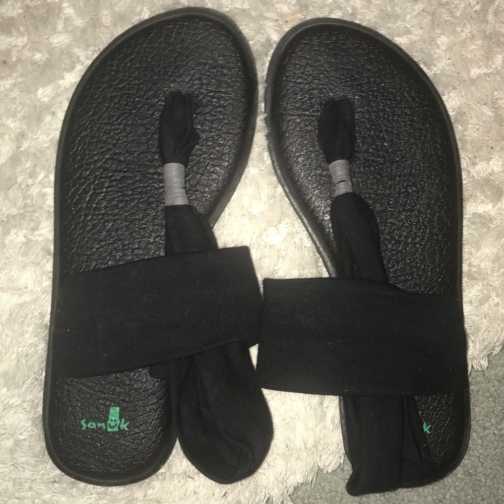 Yoga mat sling sandals